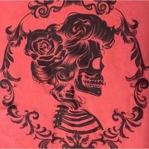 TORRID Tee Skull Cameo Girl Classic Fit Long Sleeve‎ T-Shirt NWT Size 4X